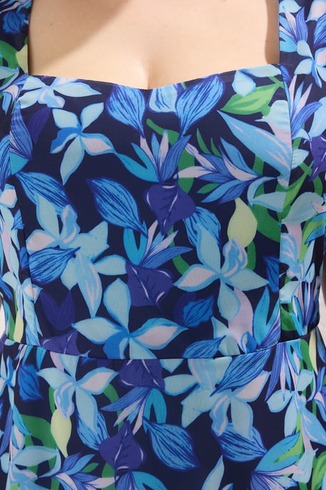 Trendyol Curve Dam Blå Blommig Kort / Mini Kort Casual A-linje Plus size Klänning - Image 2