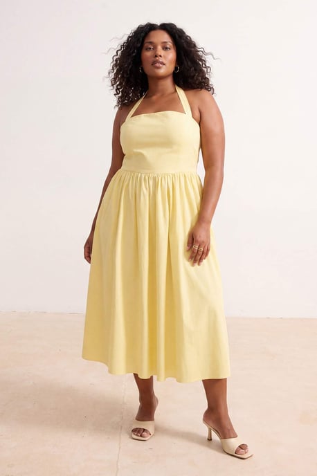 Trendyol Curve Dam Gul Enfärgad Kort / Mini Ärmlös Casual A-linje Plus size Klänning - Image 6