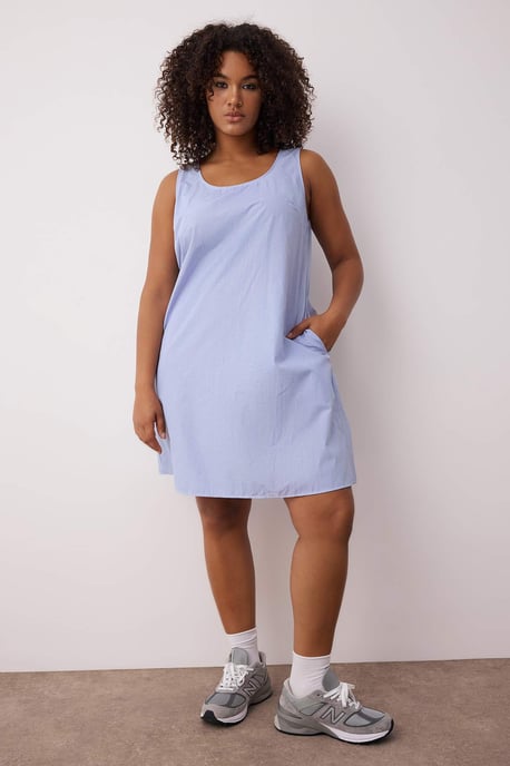Trendyol Curve Dam Blå Randig Kort / Mini Lång Casual Skjortklänning Plus size Klänning - Image 4