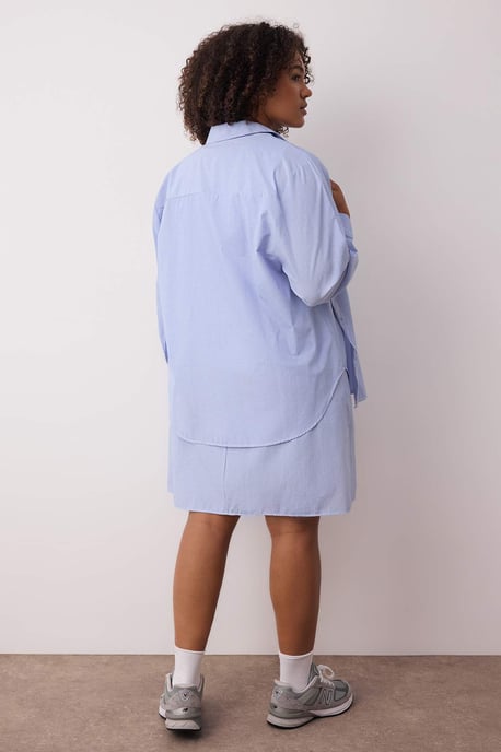 Trendyol Curve Dam Blå Randig Kort / Mini Lång Casual Skjortklänning Plus size Klänning - Image 5