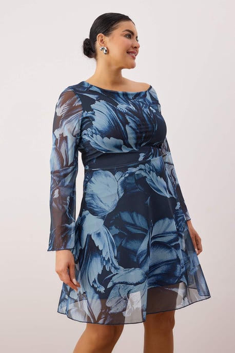 Trendyol Curve Dam Blå Blommig Kort / Mini Lång Casual Skater Plus size Klänning - Image 6