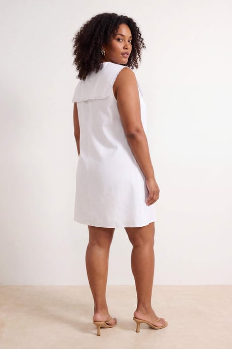 Trendyol Curve Dam Ecru Enfärgad Kort / Mini Ärmlös A-linje Plus size Klänning - Image 5
