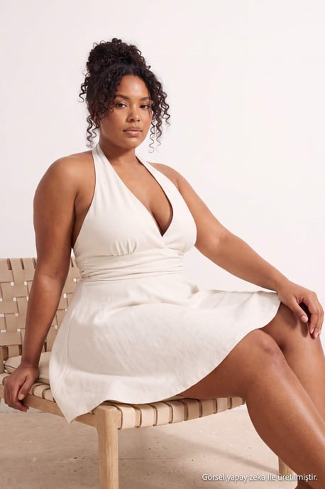 Trendyol Curve Dam Ecru Enfärgad Kort / Mini Ärmlös Skater Plus size Klänning - Image 6
