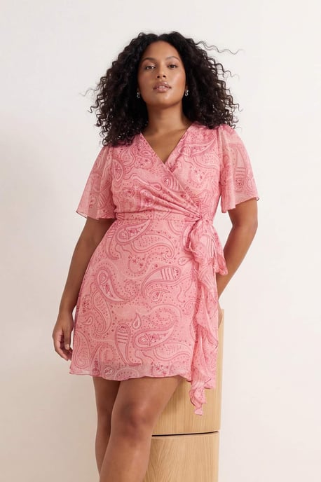Trendyol Curve Dam Flerfärgad Paisley Kort / Mini Kort Casual Dubbelknäppt Plus size Klänning - Image 1