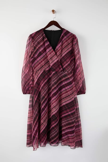 Trendyol Curve Dam Flerfärgad Blommig Kort / Mini Lång Kväll / Vardag Dubbelknäppt Plus size Klänning - Image 4