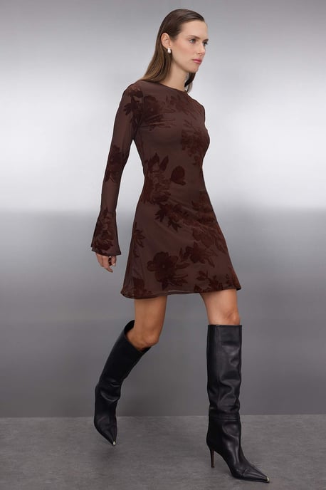TRENDYOLMİLLA Women's Brown Floral Short / Mini Long Evening / Daily Skater Dresses - Image 6