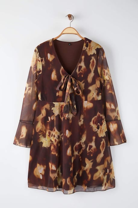 Trendyol Curve Dam Brun Blommig Kort / Mini Lång Casual A-linje Plus size Klänning - Image 4