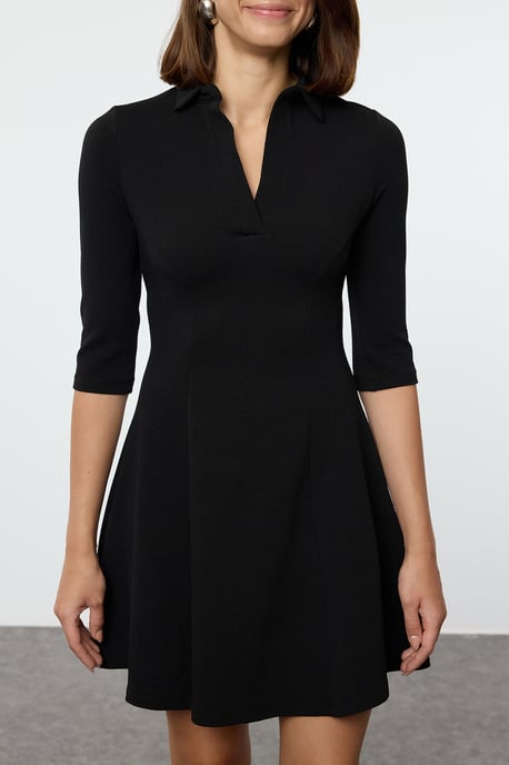 TRENDYOLMİLLA Women's Black Plain Short / Mini Three-Quarter Sleeve Casual Skater Dresses - Image 4