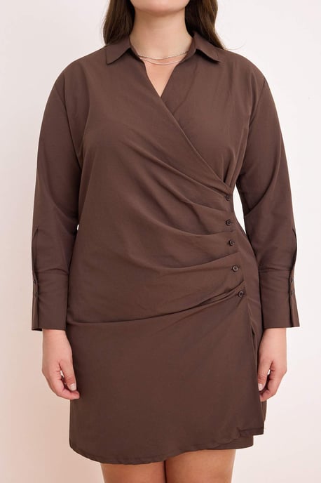Trendyol Curve Dam Brun Randig Kort / Mini Lång Casual Skjortklänning Plus size Klänning - Image 2