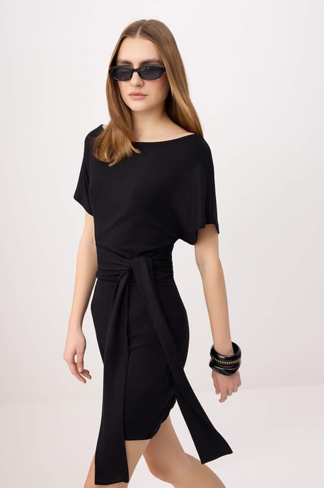 TRENDYOLMİLLA Dames Zwart Effen Extra Kort / Super Mini Kort Bodycon Jurken - Image 4