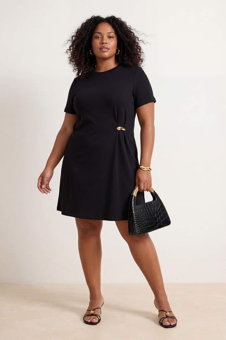 Trendyol Curve Dam Svart Enfärgad Kort / Mini Kort Casual Rak Plus size Klänning - Image 2
