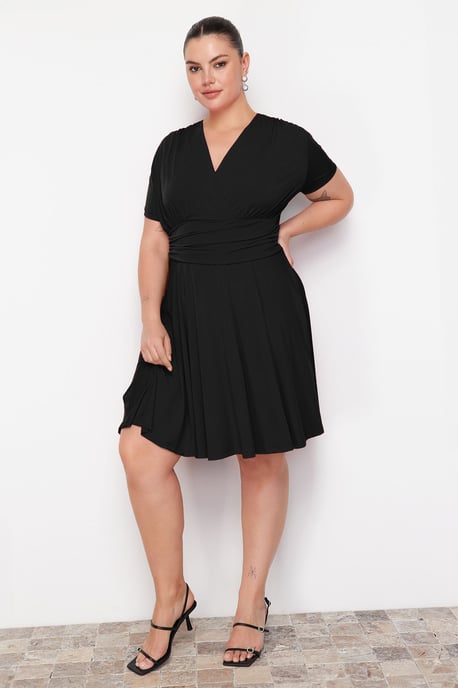 Trendyol Curve Dam Svart Enfärgad Kort / Mini Kort Casual Skater Plus size Klänning - Image 3