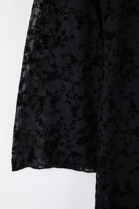Trendyol Curve Dam Svart Blommig Kort / Mini Lång Casual Bodycon Plus size Klänning - Image 3