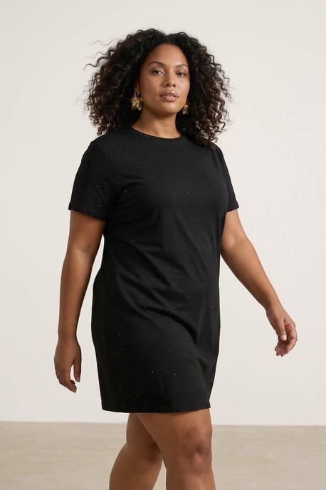 Trendyol Curve Dam Svart Enfärgad Kort / Mini Kort Casual Rak Plus size Klänning - Image 1