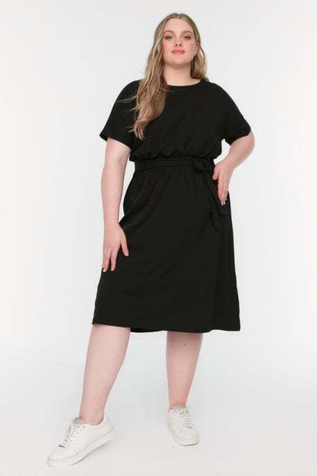 Trendyol Curve Dam Svart Enfärgad Kort / Mini Kort Business A-linje Plus size Klänning - Image 1