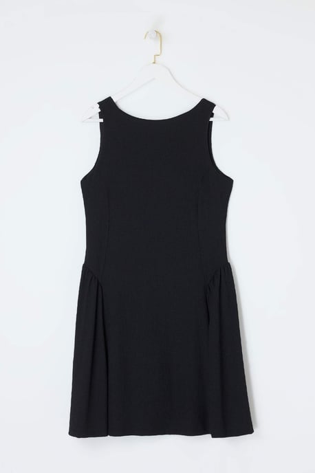 Trendyol Curve Dam Svart Prickig Kort / Mini Ärmlös Casual A-linje Plus size Klänning - Image 3