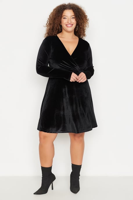 Trendyol Curve Dam Svart Enfärgad Kort / Mini Lång Elegant/Kväll Skater Plus size Klänning - Image 6