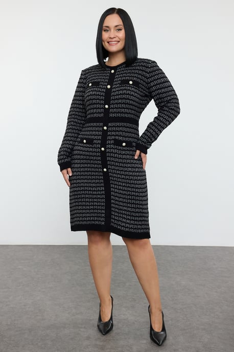 Trendyol Curve Dam Svart Rutig Kort / Mini Lång Casual Bodycon Plus size Klänning - Image 1