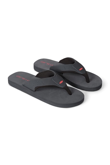 'Jekyl' Men's Flip Flops Lightweight Slip-on Sandals with Soft Padded Upper Straps - Image 6