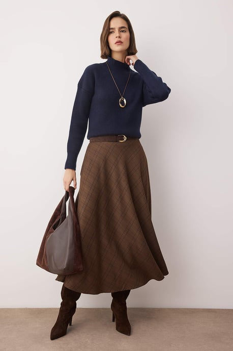 TRENDYOLMİLLA Dames Bruin Geruit Maxi Skater Rokken - Image 4