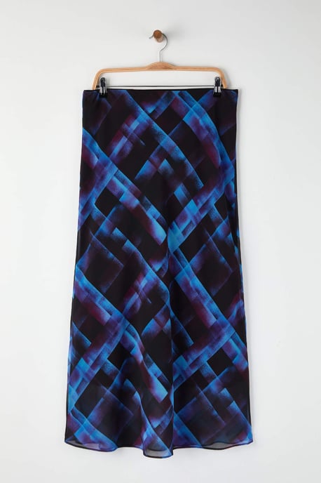 Trendyol Curve Dam Flerfärgad Rutig Maxi Plus size Kjolar - Image 5