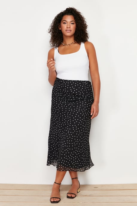 Trendyol Curve Dam Svart Prickig Maxi Sjöjungfru Plus size Kjolar - Image 6