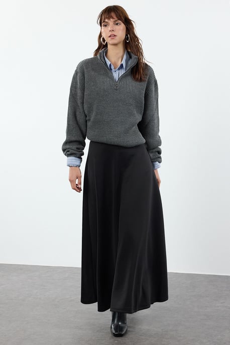 Trendyol Modest Dames Zwart Effen Maxi Uitlopend rok A-lijn Modest Rokken - Image 5