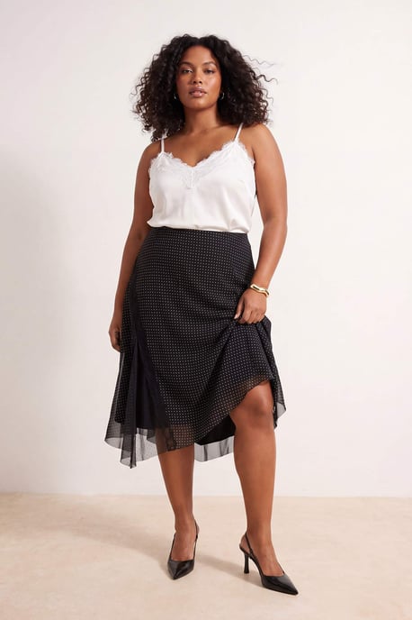 Trendyol Curve Dam Svart Rutig Midi Asymmetrisk Plus size Kjolar - Image 3