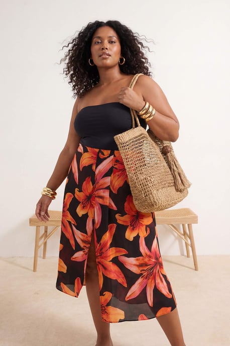 Trendyol Curve Dam Svart Blommig Midi Plus size Kjolar - Image 2