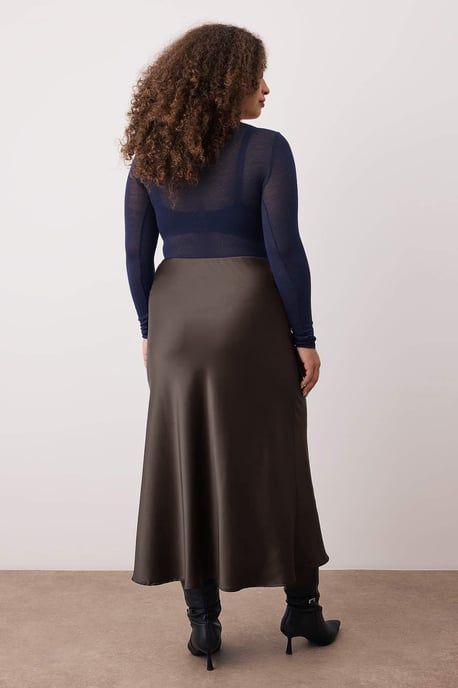 Trendyol Curve Dam Brun Enfärgad Midi Plus size Kjolar - Image 3