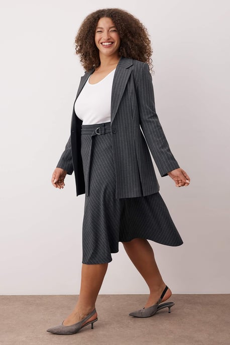 Trendyol Curve Dam Grå Randig Midi Utsvängd kjol Plus size Kjolar - Image 6