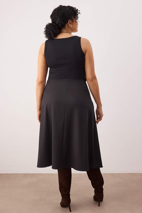 Trendyol Curve Dam Svart Enfärgad Midi Plus size Kjolar - Image 3