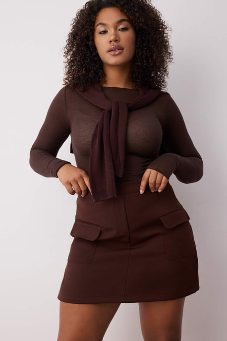 Trendyol Curve Dam Brun Enfärgad Kort / Mini Penn kjol Plus size Kjolar - Image 4