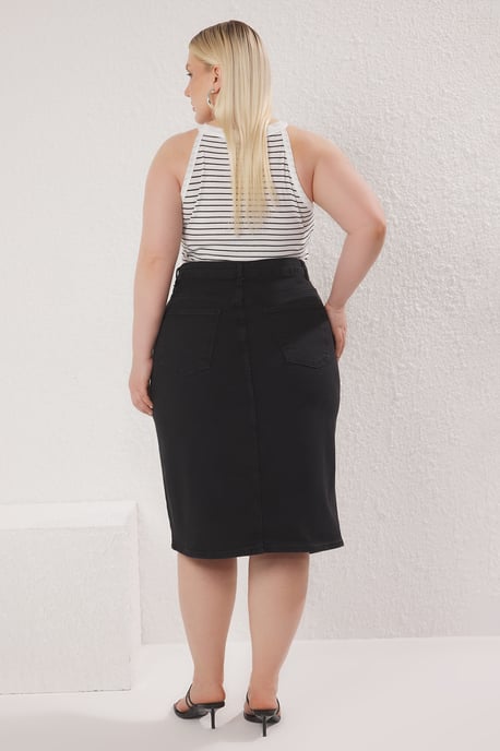 Trendyol Curve Dam Svart Enfärgad Kort / Mini Penn kjol Penn kjol Plus size Kjolar - Image 3