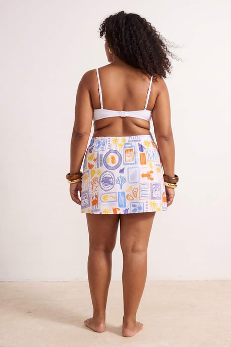 Trendyol Curve Dam Flerfärgad Blommig Kort / Mini Utsvängd kjol Plus size Kjolar - Image 3