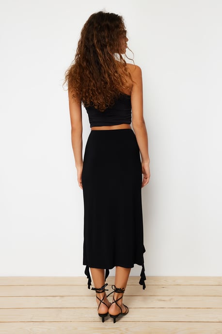 TRENDYOLMİLLA Women's Black Plain Midi Ruffle hem Pencil skirt Skirts - Image 5