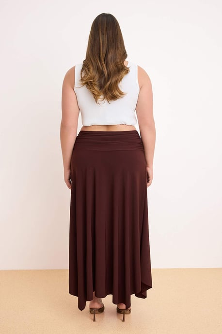 Trendyol Curve Dam Brun Enfärgad Midi Plus size Kjolar - Image 2