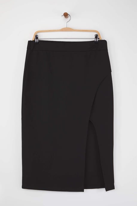 Trendyol Curve Dam Svart Enfärgad Midi Penn kjol Plus size Kjolar - Image 4