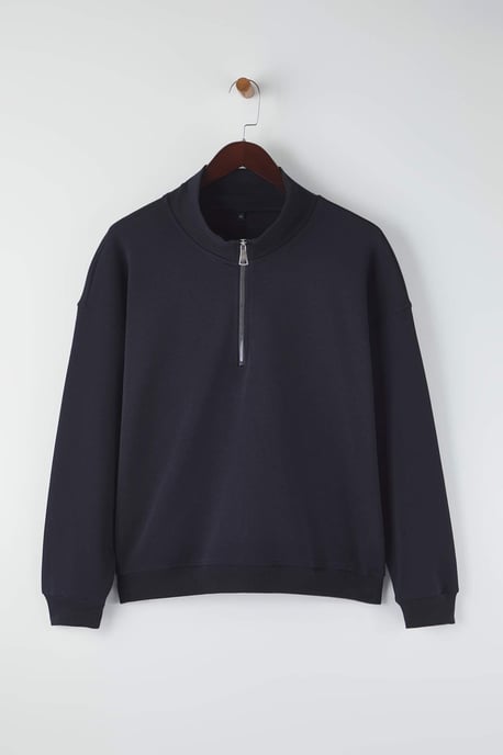 Trendyol Curve Dam Mörkblå Enfärgad Lång Regular fit Plus size Sweatshirts - Image 4