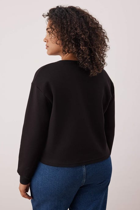 Trendyol Curve Dam Svart Enfärgad Lång Regular fit Plus size Sweatshirts - Image 3