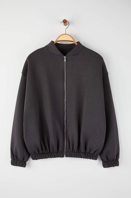 Trendyol Curve Dam Grå Enfärgad Lång Oversize Plus size Sweatshirts - Image 4