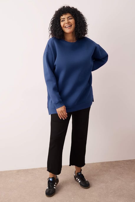 Trendyol Curve Dam Mörkblå Enfärgad Lång Oversize Plus size Sweatshirts - Image 6