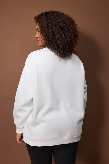 Trendyol Curve Dam Vit Enfärgad Lång Oversize Plus size Sweatshirts - Image 3