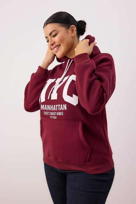 Trendyol Curve Dam Vinröd Grafiskt Lång Regular fit Plus size Sweatshirts - Image 6