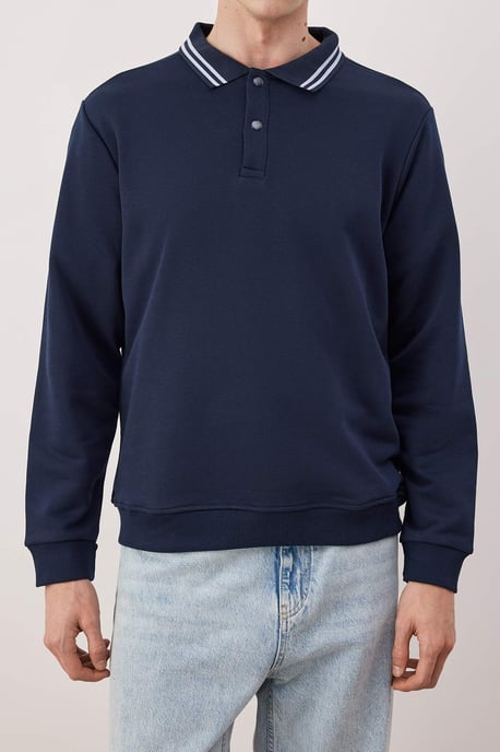 TRENDYOL MAN Men's Dark blue Plain Long Regular fit Sweatshirts - Image 2