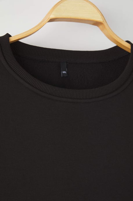 Trendyol Curve Dam Svart Enfärgad Lång Oversize Plus size Sweatshirts - Image 5