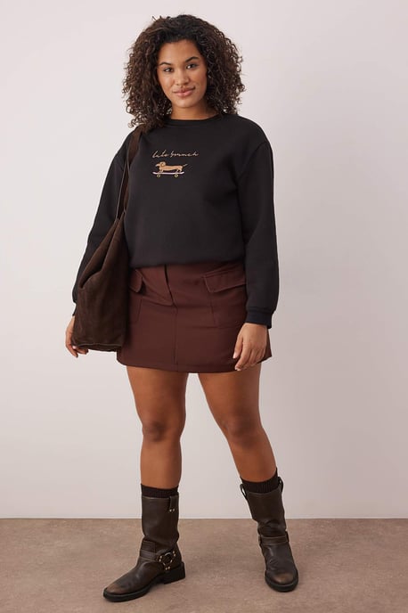 Trendyol Curve Dam Svart Enfärgad Lång Regular fit Plus size Sweatshirts - Image 1