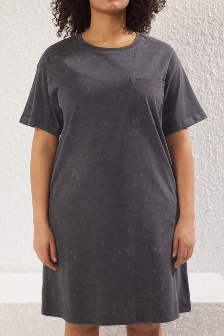 Trendyol Curve Dam Grå Enfärgad Kort / Mini Kort Casual T-shirt Klänning Plus size Klänning - Image 2