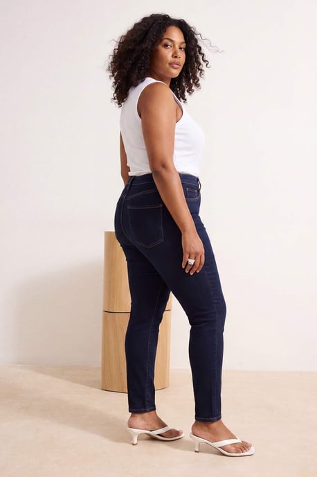 Trendyol Curve Dam Mörkblå Enfärgad Skinny Hög midja Plus size Jeans - Image 2