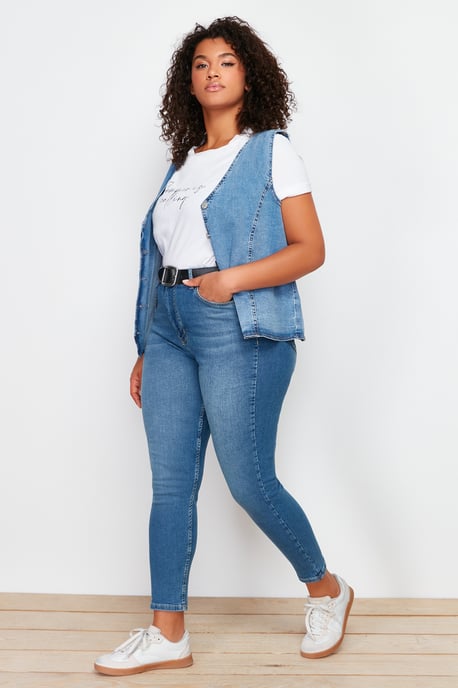 Trendyol Curve Dam Mörkblå Enfärgad Skinny Hög midja Plus size Jeans - Image 6